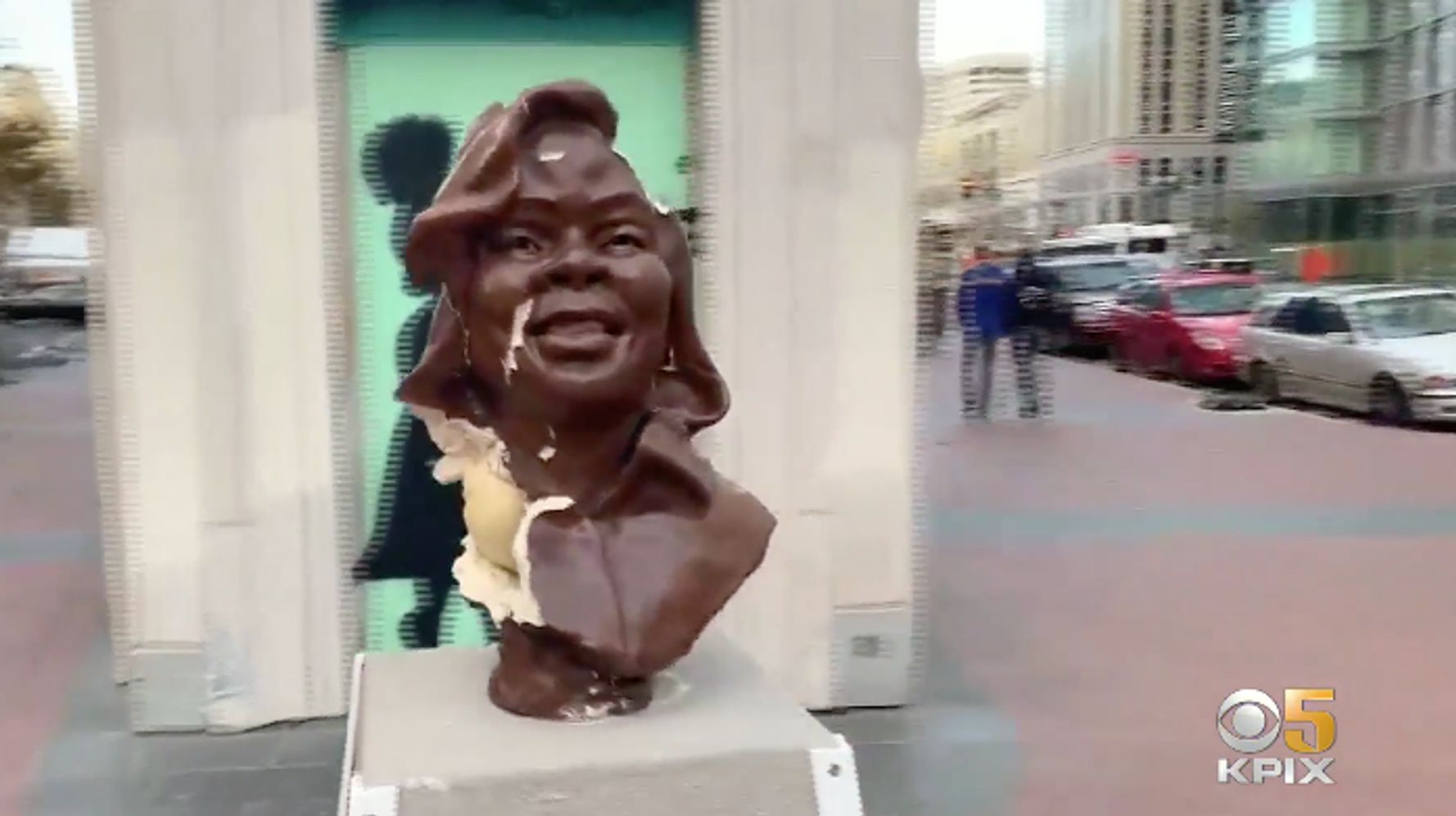 Was a Breonna Taylor Statue Smashed in Oakland?