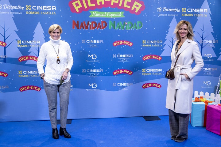 Susanna Griso y María Zurita hace unos días en el estreno del espectáculo <i>Navidad, Navidad</i> del grupo infantil Pica-Pica.