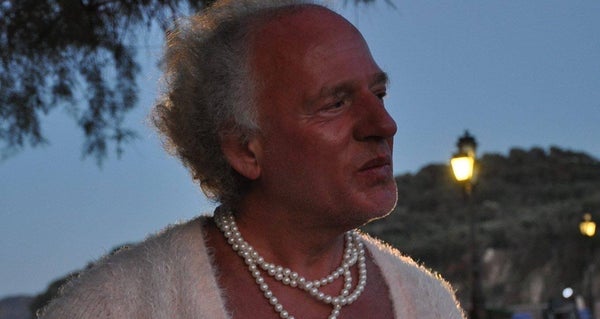 Απίστευτη βαρβαρότητα στη Λέσβο: Παιδιά επιτίθενται στη Δημήτρη της Συκαμιάς