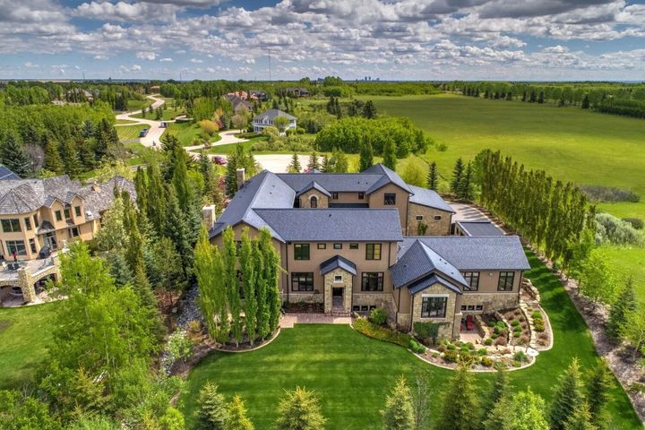 The $8.5-million mansion set to go up for auction in Calgary.