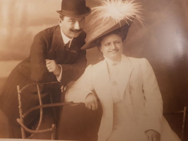 Ο Στάθης και η Παλμύρα Λάμψα στις αρχές της δεκαετίας του 1890 