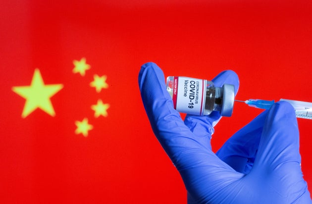 Vaccini made in Italy, costi alti e tempi lunghi
Novartis: Torre Annunziata è una possibilità Vaccini made in Italy, costi alti e tempi lunghi
Novartis: Torre Annunziata è una possibilità