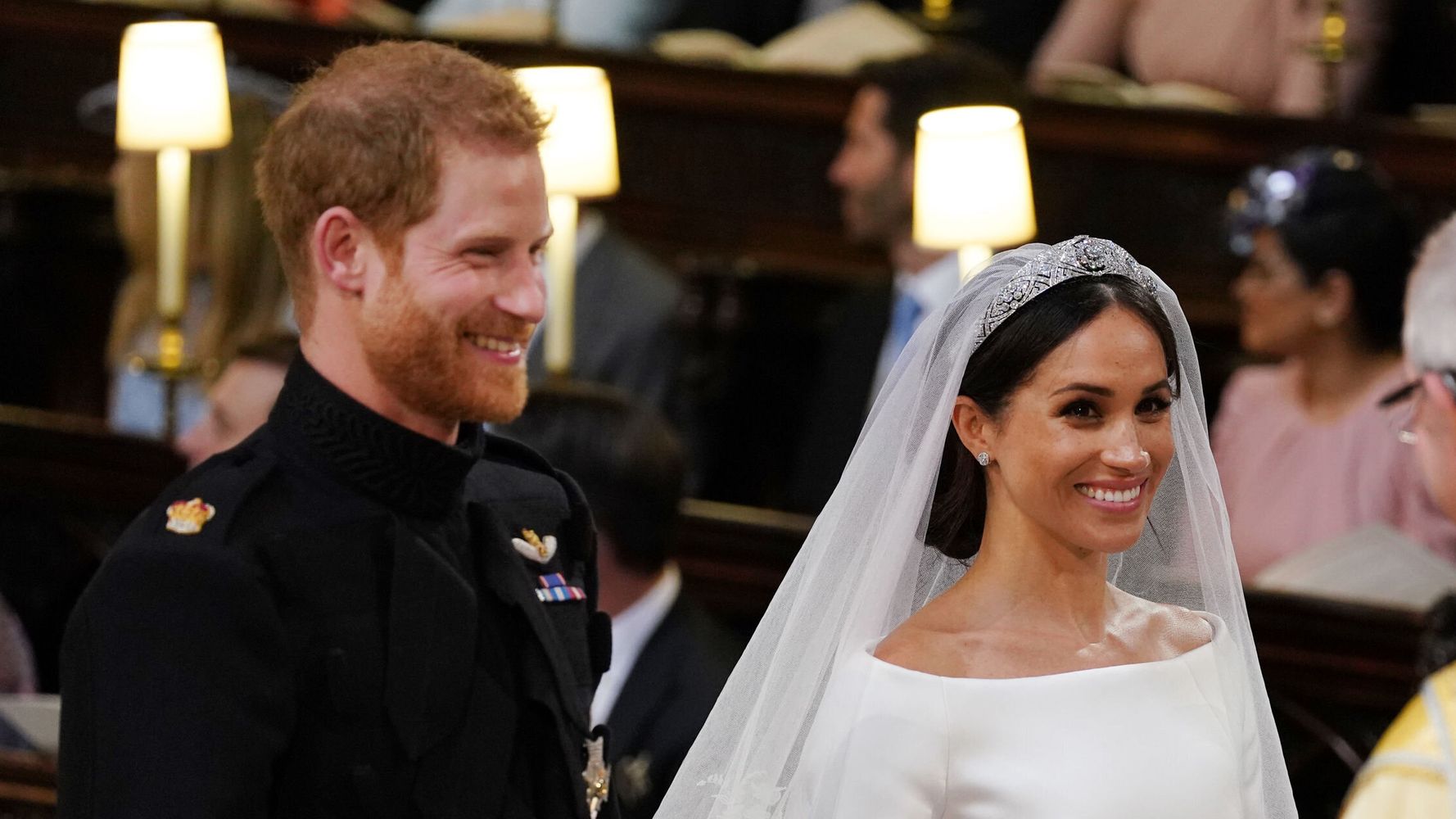 Read more about the article Meghan Markle y el príncipe Harry revelan el dulce significado detrás de la selección de canciones de boda