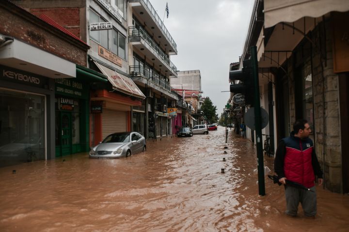 Οι φονικές πλημμύρες στην Εύβοια.
