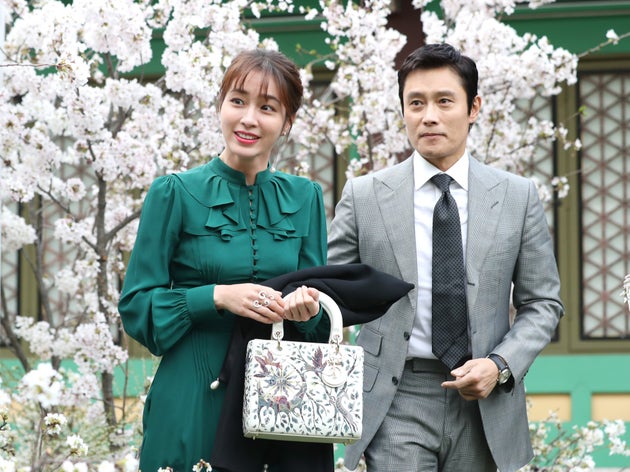 민정인력 이미지