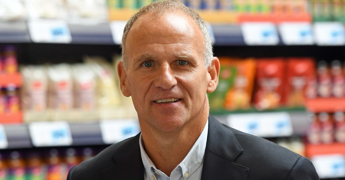 tesco-announces-pay-rise-for-staff-taking-salaries-slightly-above