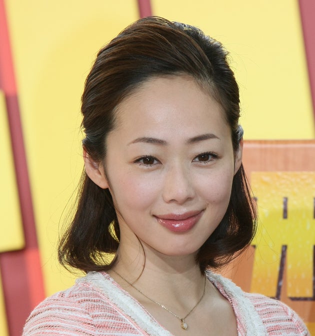 井上和香さんが新型コロナウイルス感染 現在は平熱に戻り 自宅待機 ハフポスト 井上和香さんが新型コロナウイルス感染 現在は平熱に戻り 自宅待機 ハフポスト