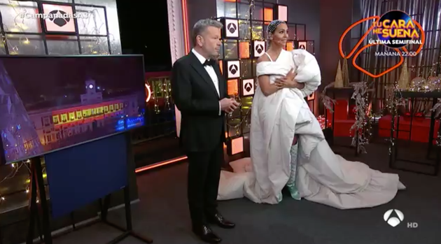 Indignación con Antena 3 por lo que ha pasado en las Campanadas:  "Lamentable es poco" | El HuffPost