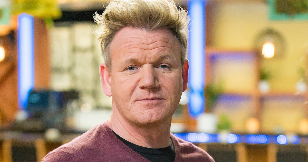 Gordon Ramsay's Mrs Doubtfire Fancy Dress Is Just Too Good For Words ...