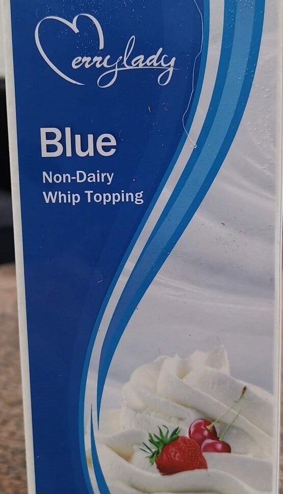 Ce substitut de crème fouettée censé être sans produits laitiers contient en fait du lait.