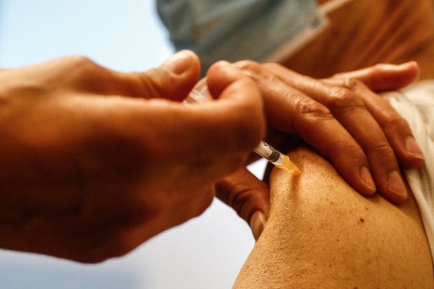 Pour l'ex-directeur général de la Santé, le début de la vaccination 