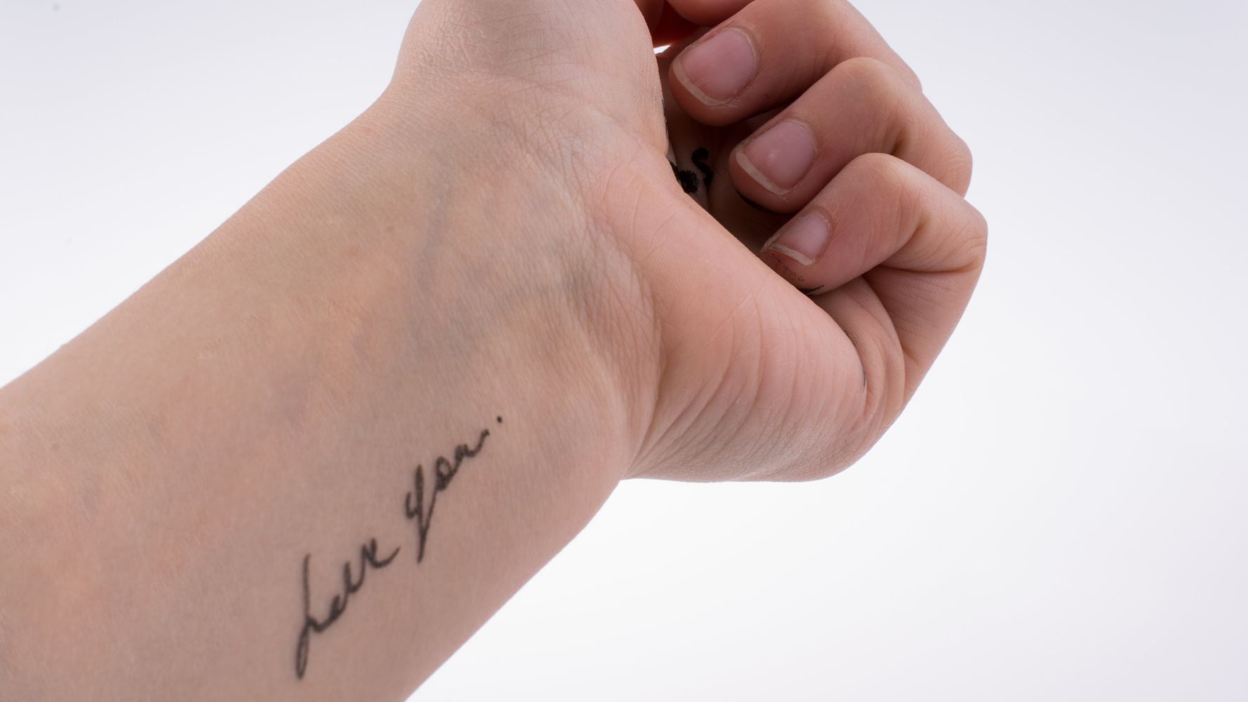 How Memorial Tattoos Can Help With The Grieving Process Huffpost Life