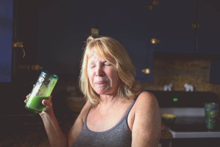 La consommation de jus verts est essentielle dans la diète sirtfood.