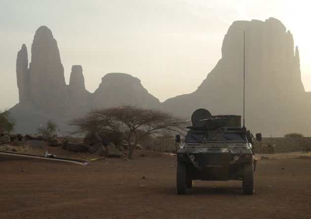 L'opération Barkhane est une opération militaire menée au Sahel et au Sahara par l'Armée française depuis 2014