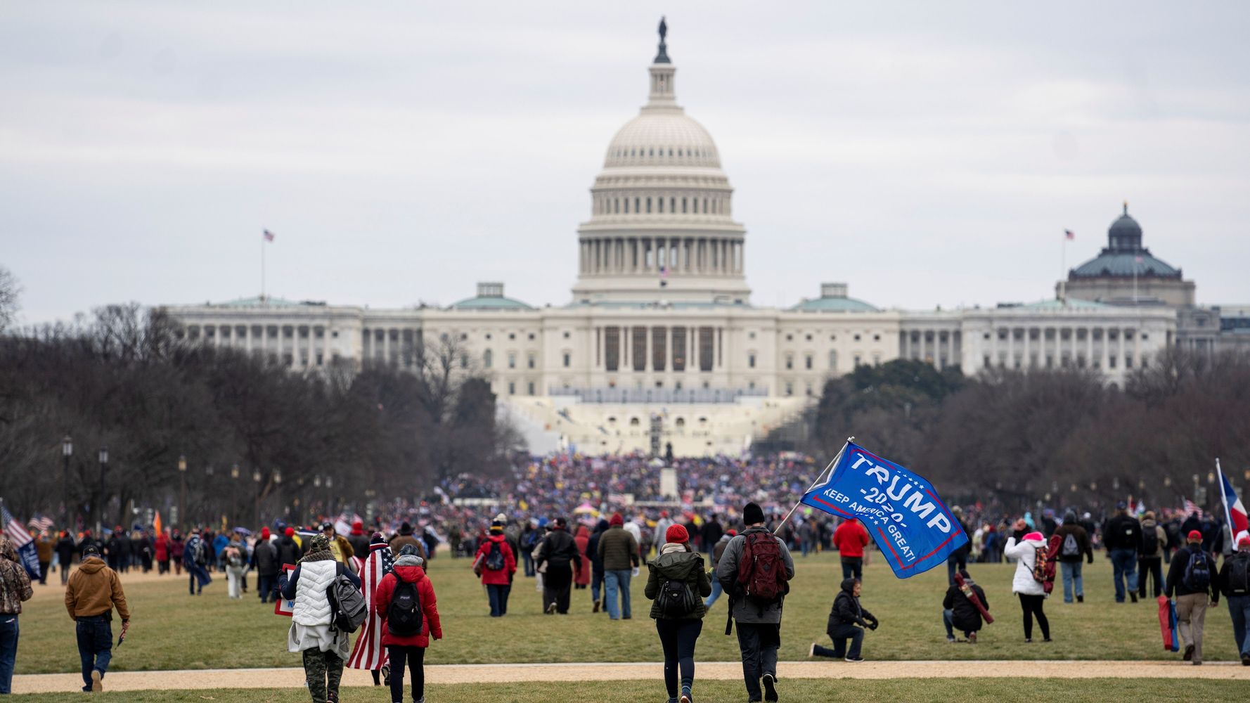 首つり縄 が議事堂の外に出現 黒人へのリンチの象徴 トランプ支持者の暴動で異常事態に ハフポスト