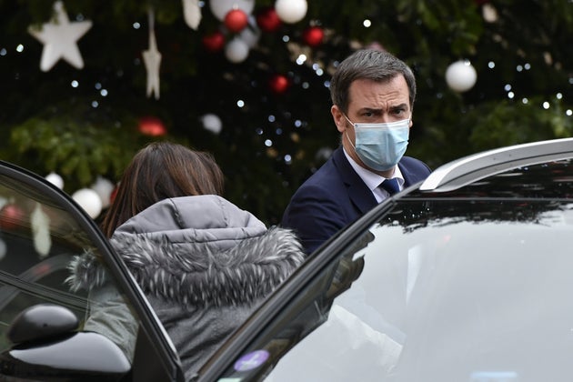 Le ministre Olivier Véran quittant l'Élysée mercredi 6 janvier (illustration)