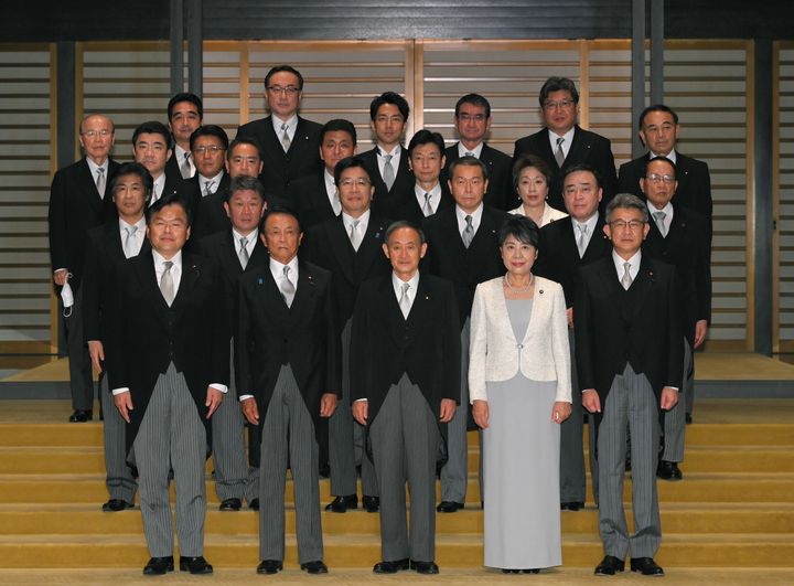 菅首相と閣僚ら 撮影日：2020年09月16日