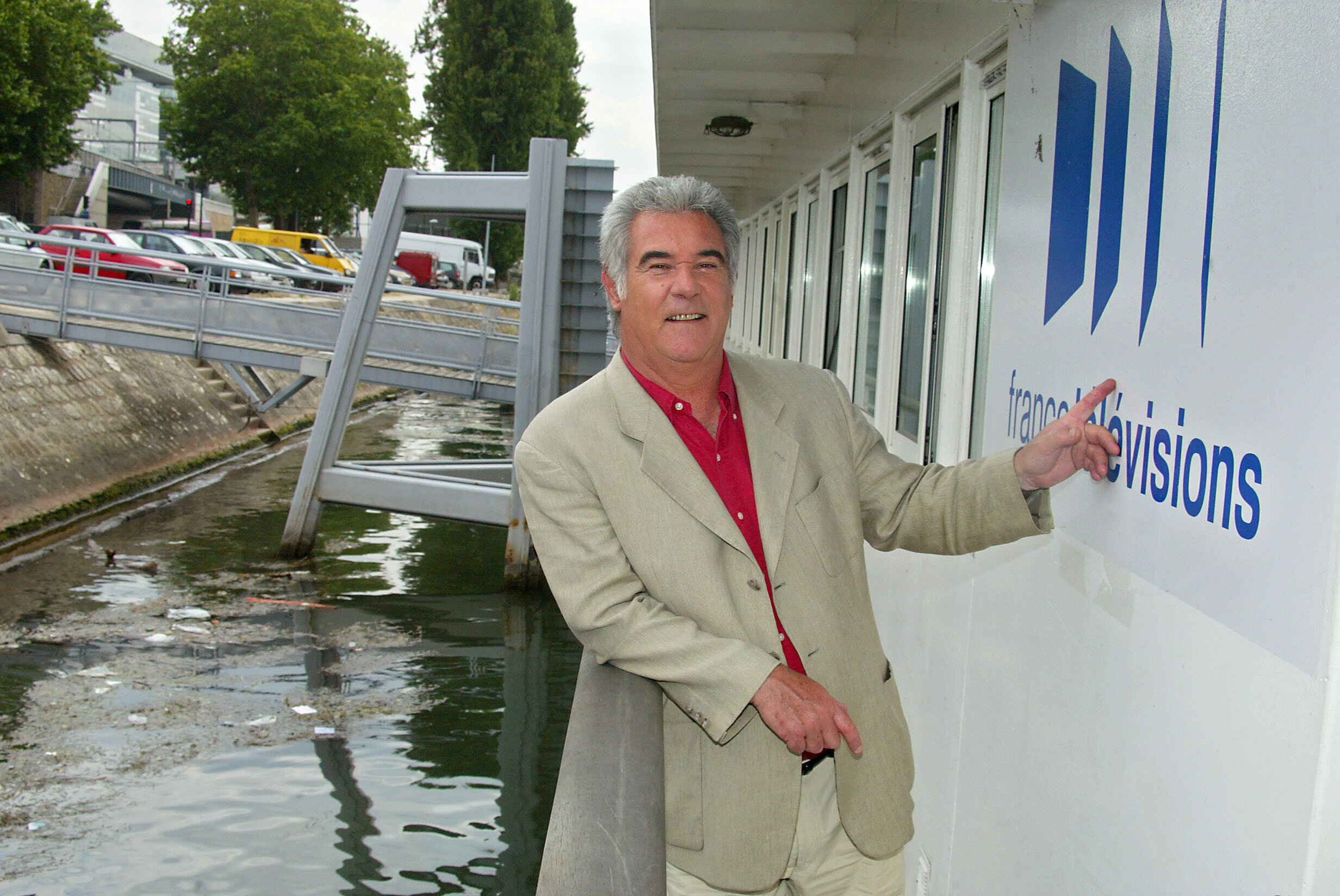 Mort de Georges Pernoud: Cet ex-journaliste de Thalassa se serait bien passé de l'hommage de Marine Le Pen