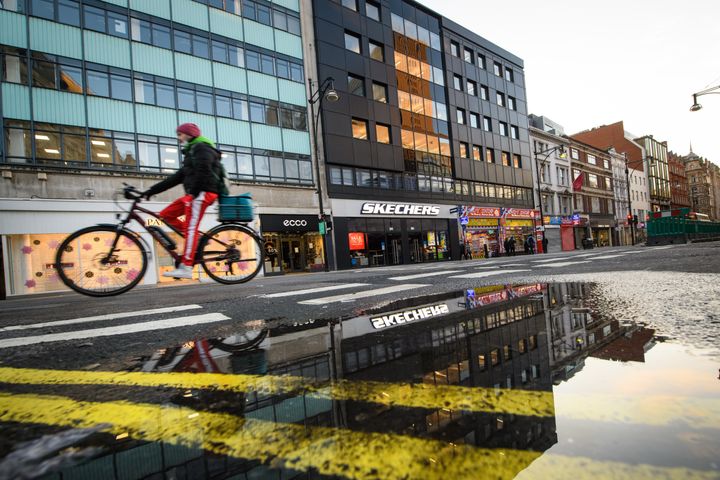 Closed shops and quiet streets on Oxford Street in central London, as the UK enters a new national lockdown aimed at curbing the spread of Coronavirus. Picture date: Wednesday 6th January, 2021. Photo credit should read: Matt Crossick/Empics