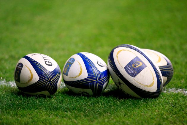 Les Coupes d'Europe de rugby suspendues face aux craintes sur le variant du Covid-19 (photo d''archive des ballons de la Coupe d'Europe prise en novembre 2015) 