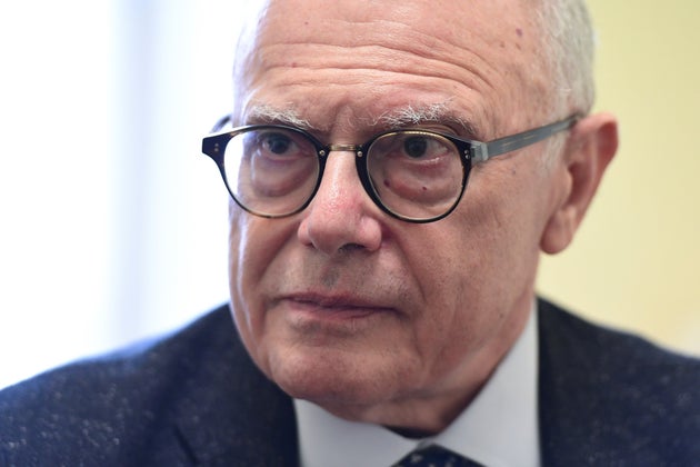 Massimo Galli: "Non escluso il ruolo delle elezioni di settembre nella seconda ondata" Massimo Galli: "Non escluso il ruolo delle elezioni di settembre nella seconda ondata"
