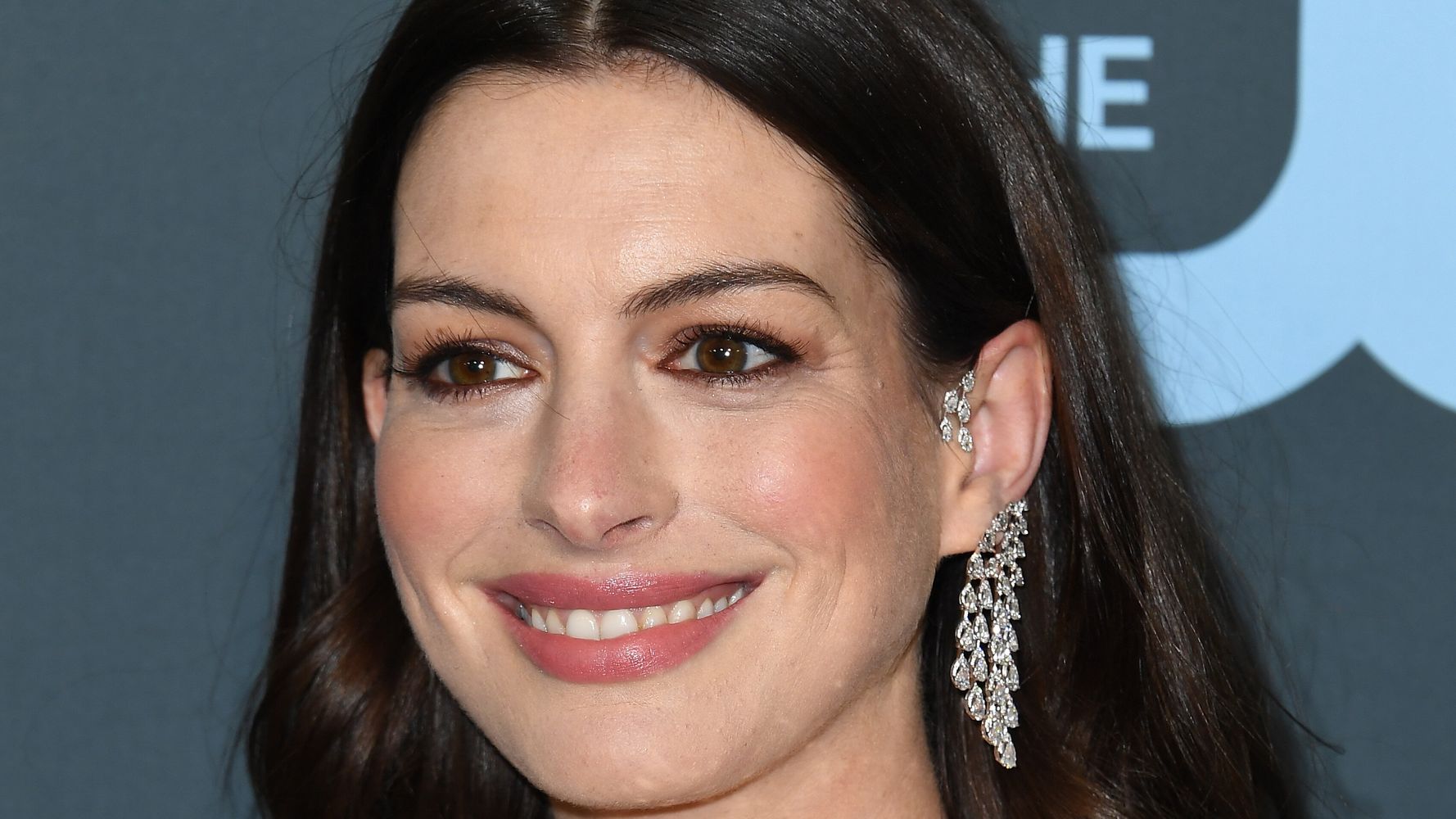 Anne Hathaway Says We're All Saying Her Name Wrong | HuffPost UK ...