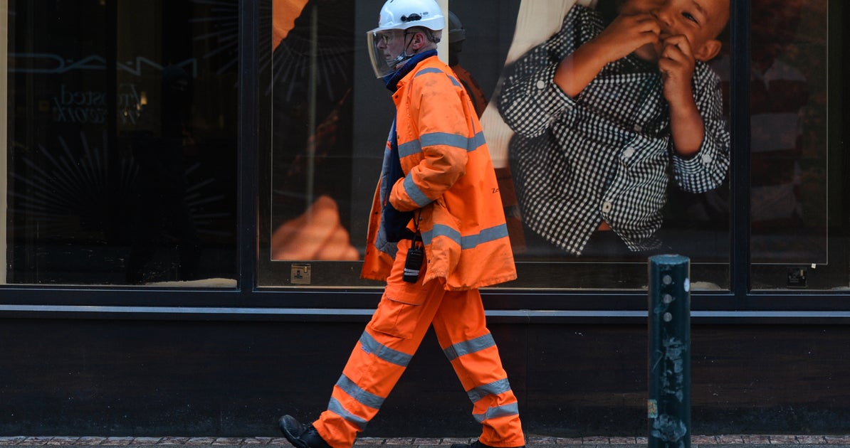 people-in-non-essential-jobs-forced-to-go-into-work-during-lockdown