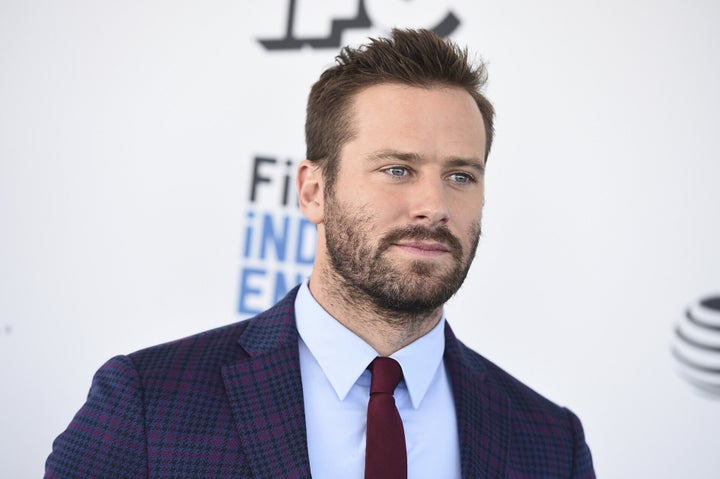 Armie Hammer en los Independent Spirit Awards en 2019.