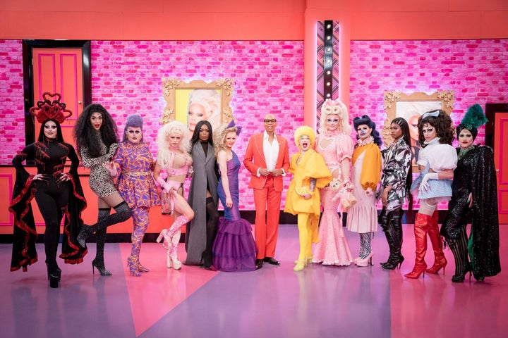 RuPaul (centre) with the queens of season two