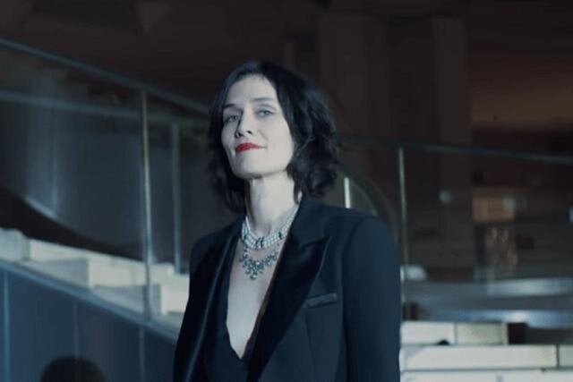 Juliette Pellegrini, en el primer episodio de 'Lupin'.