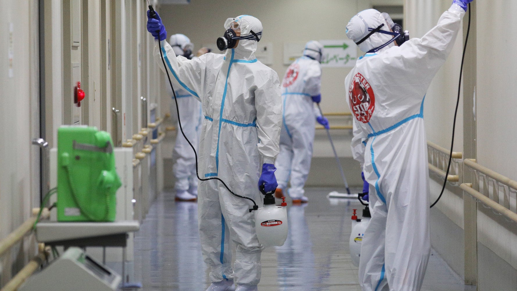 コロナ専用病棟の医師が 本当は使いたくない 医療崩壊 を語る理由 感染拡大のいま 何が起きているのか ハフポスト