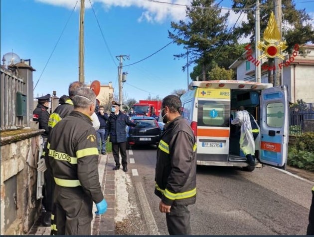 Cinque anziani trovati morti in una casa di riposo vicino a Roma Cinque anziani trovati morti in una casa di riposo vicino a Roma
