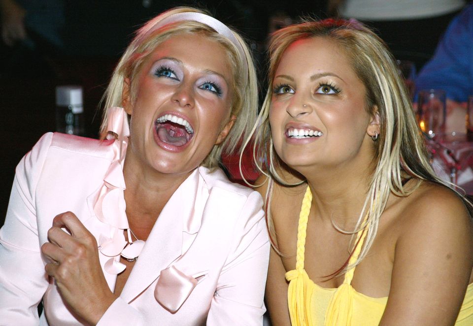 (L-R): Paris Hilton and Nicole Richie