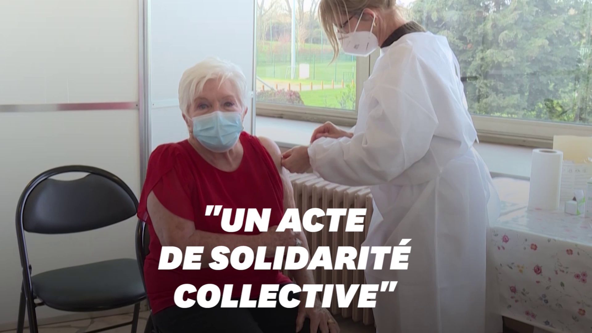 Line Renaud s'est fait vacciner contre le Covid-19