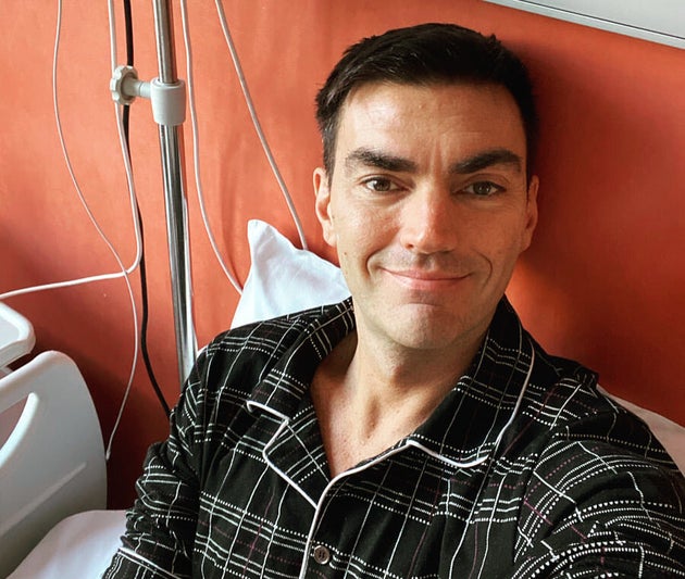 Gabry Ponte operato al cuore: “Una notte in cardiorianimazione, ora sono in reparto” Gabry Ponte operato al cuore: “Una notte in cardiorianimazione, ora sono in reparto”
