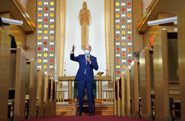 Joe Biden, un cattolico alla Casa Bianca tra i veleni della chiesa americana Joe Biden, un cattolico alla Casa Bianca tra i veleni della chiesa americana