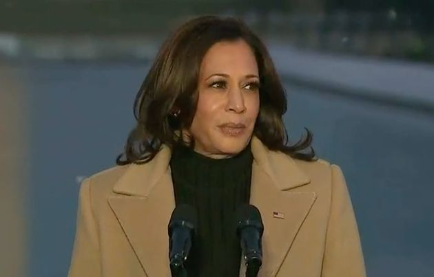 L'hommage de Joe Biden et Kamala Harris aux morts du Covid-19