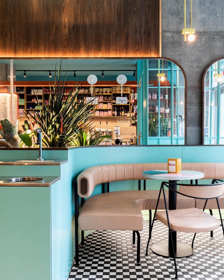 Caffettiera Caffé Bar à Montréal
