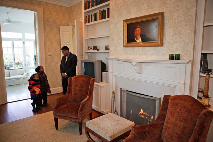 Elementary school children from the D.C. area got a tour of the the home in 2009.