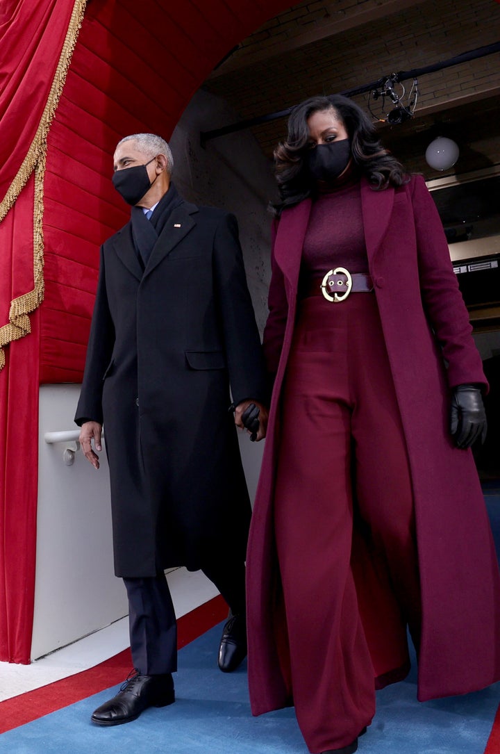 Barack and Michelle Obama arrive at the inauguration ceremony.