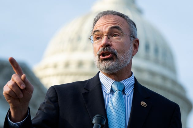 Ο Ρεπουμπλικανός Αντι Χάρις.