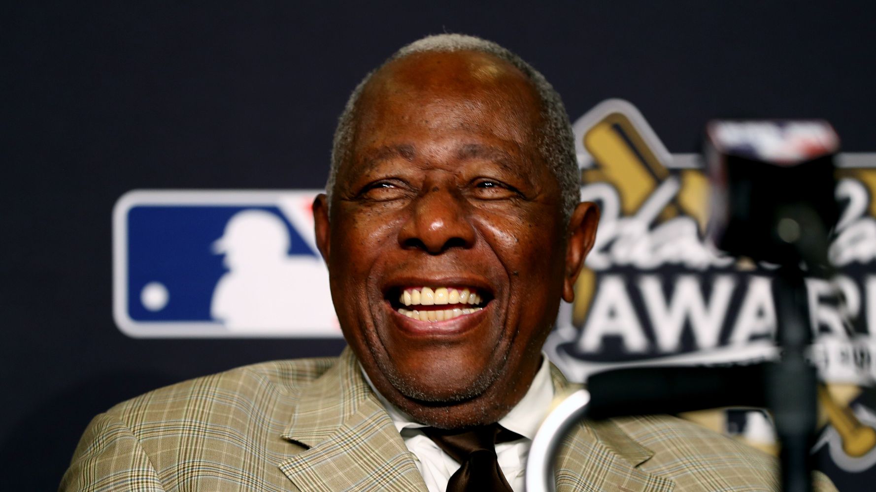 Barack Obama Remembers Hank Aaron: 'One of The Strongest People I've ...