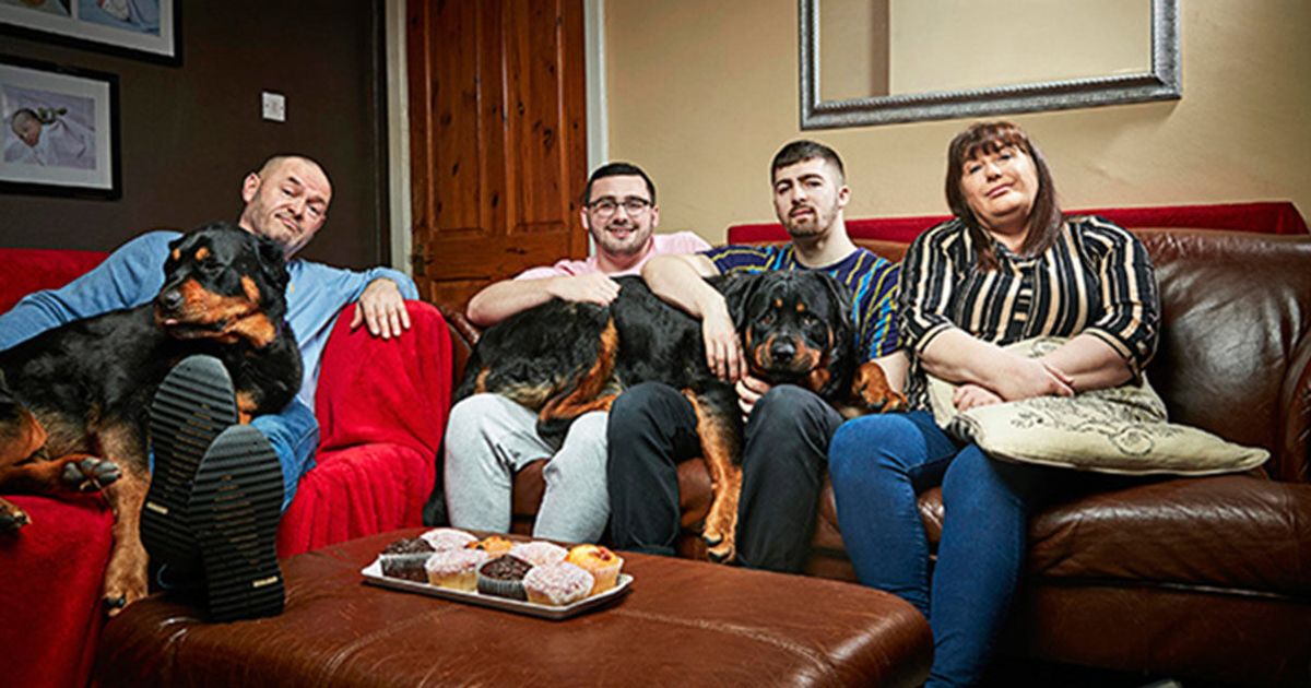 Gogglebox Star Tom Malone Reveals The Best And Worst Thing About Being On The Show Huffpost