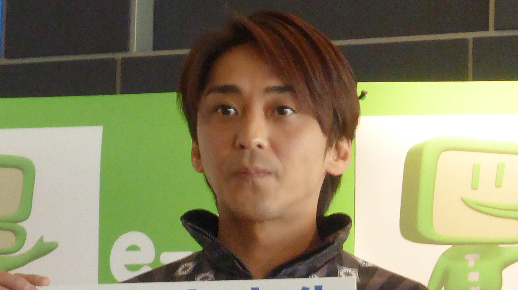 元smap オートレーサーの森且行選手 落車し緊急搬送 骨盤骨折で入院 ハフポスト 元smap オートレーサーの森且行選手 落車し緊急搬送 骨盤骨折で入院 ハフポスト