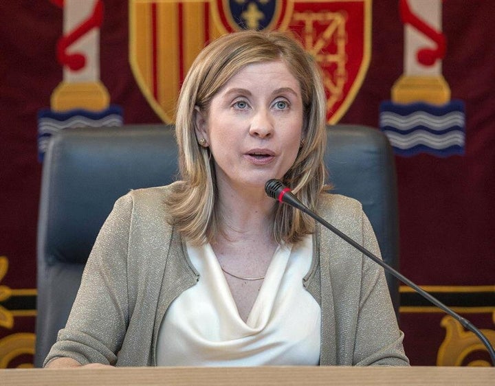 La alcaldesa socialista de Molina de Segura, Esther Clavero, ha dimitido en la madrugada de este lunes.