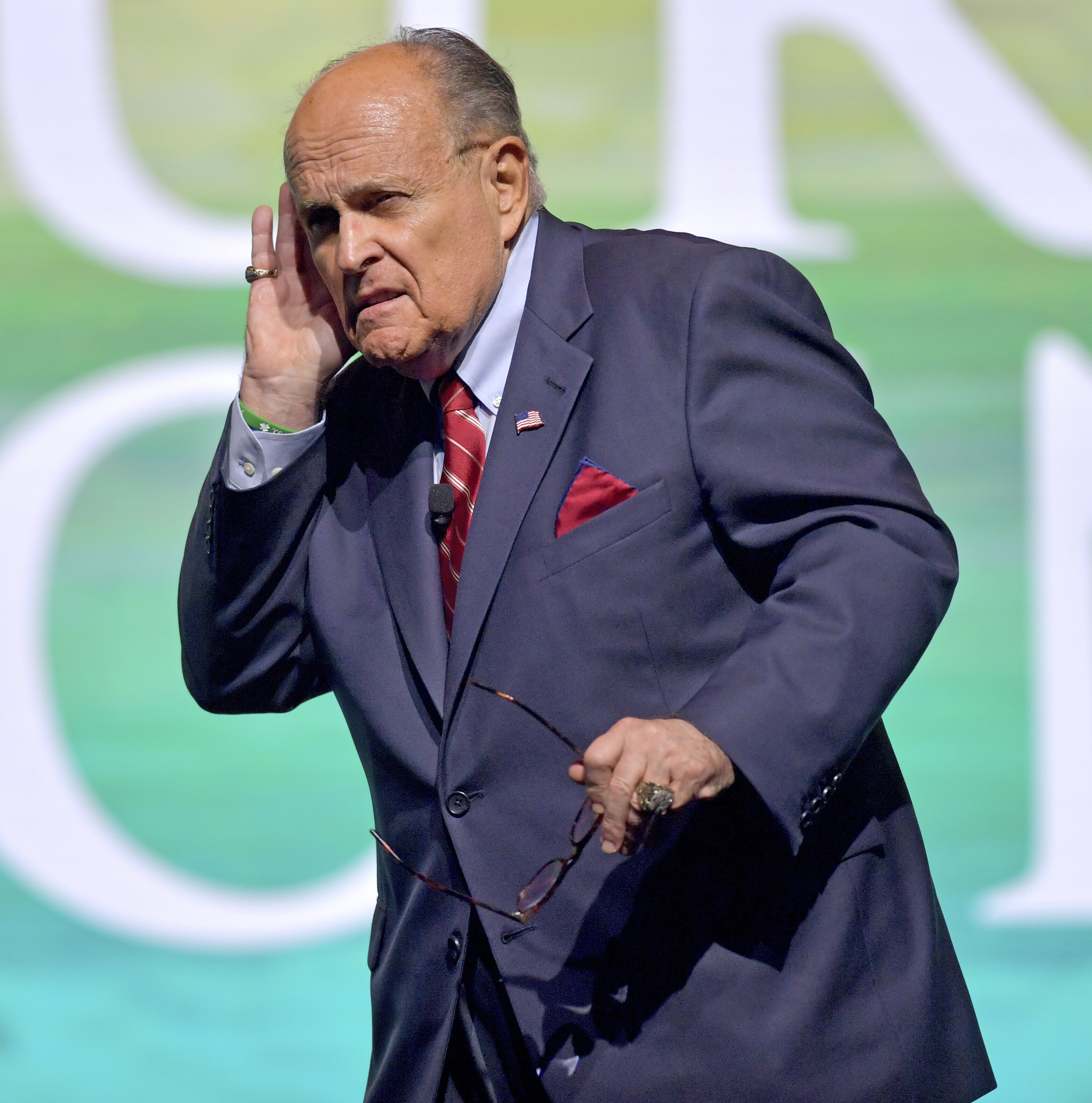 Rudy Giuliani, l'avocat de Trump, poursuivi en diffamation pour ses propos sur les résultats de l'élection