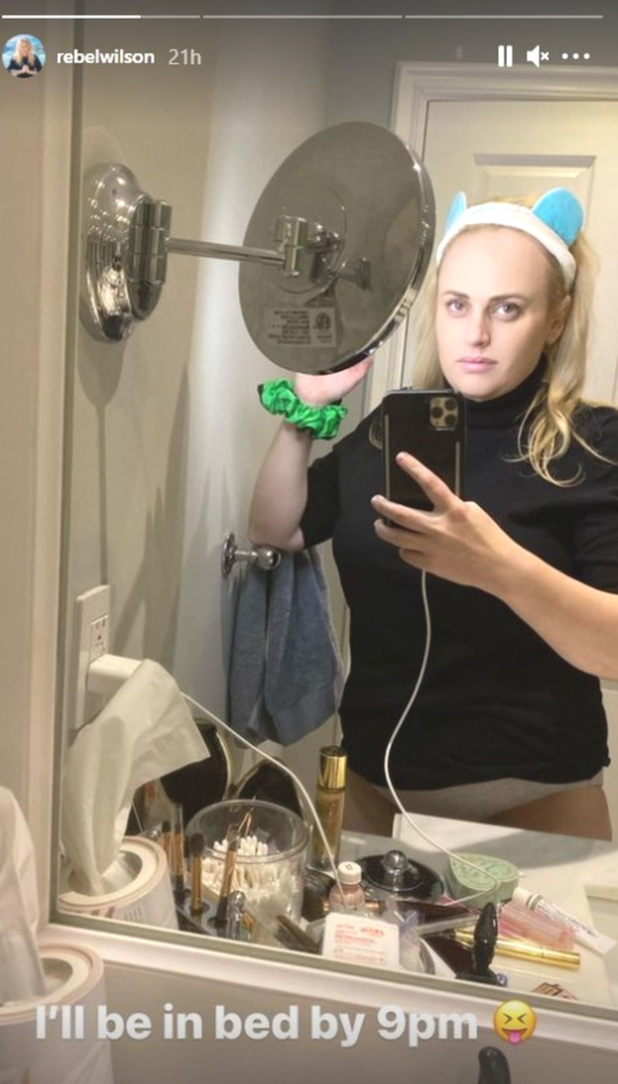 Rebel Wilson posted a cheeky pre-bed mirror selfie telling followers she likes to go to bed by 9pm.