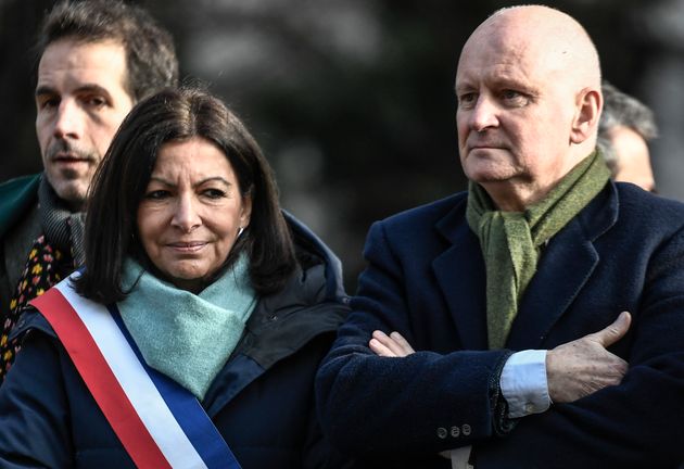 Anne Hidalgo et Christophe Girard, lors d'un hommage à René Goscinny en janvier 2020, à Paris.