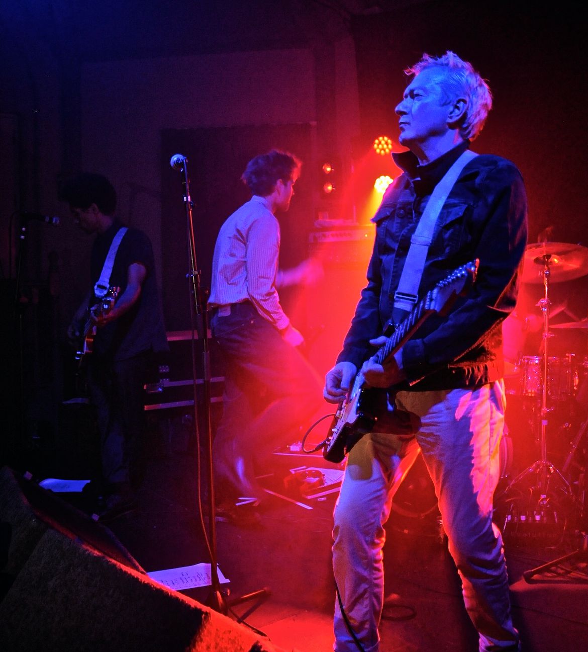 Andy Gill performing with band Gang of Four