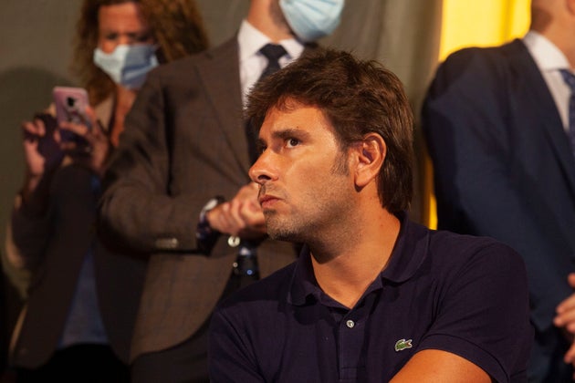 E’ scissione tra Casaleggio e M5s ma nessuno ci mette la faccia. “Il Movimento ha cumulato tanti debiti”. “Rousseau fa politica” E’ scissione tra Casaleggio e M5s ma nessuno ci mette la faccia. “Il Movimento ha cumulato tanti debiti”. “Rousseau fa politica”